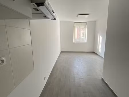studio 1 pièce 20 m²