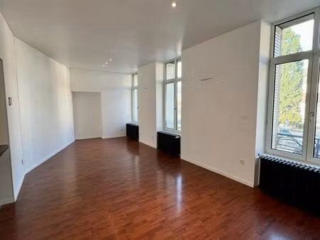 appartement t2 rénové - épinal hyper-centre