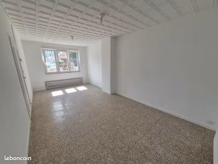 maison 3 pièces 80 m²