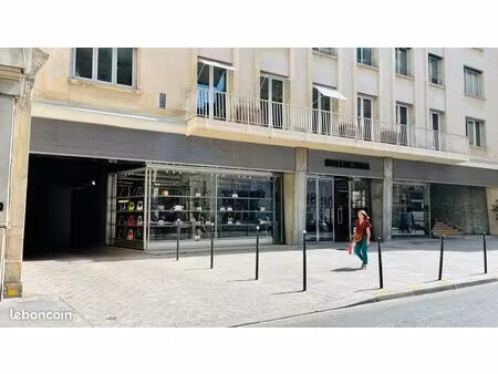 place de parking sécurisée – saint-honoré / vendôme – paris 1er