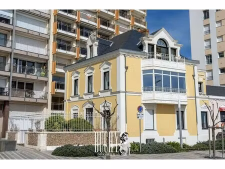 maison de luxe à vendre aux sables-d'olonne : 2 615 000 €