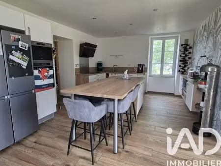maison de campagne à rom (79120)