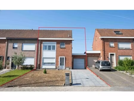 huis te koop in harelbeke met 3 slaapkamers