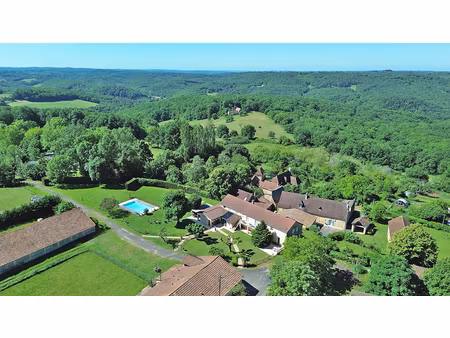 propriété les eyzies de tayac sireuil 297 m2