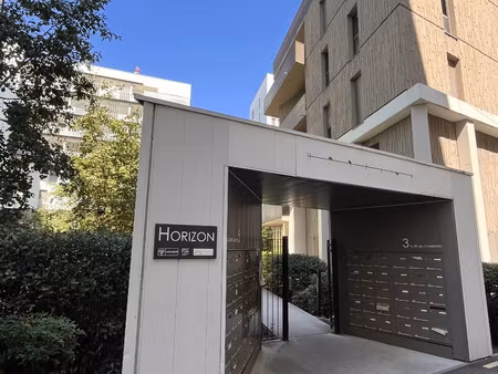 beau t3 66 m² – terrasse et parking