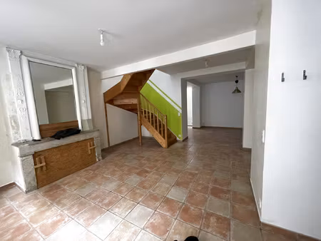maison t4 rue beaufleury  à 5 minutes de la victoire