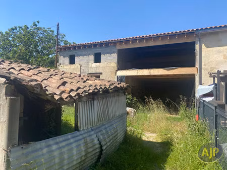 batisse à rénover peujard bourg