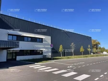 location local d’activités ambarès-et-lagrave 33440 3489m²