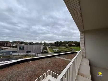 appartement te koop in mortsel met 3 slaapkamers