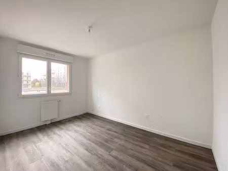 location appartement 3 pièces 60m² bezannes 51430