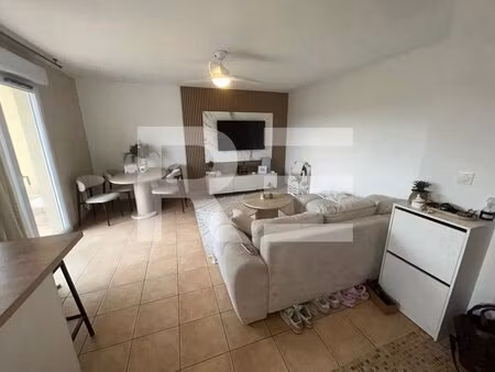 appartement p2 de 45 m² dans quartier calme