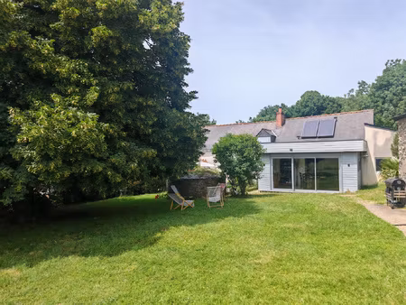en hameau  au calme  longère de plain-pied  quatre chambres