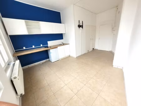 location appartement 1 pièce 17m² calais 62100