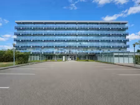 location bureaux 260m² à 4487m²
