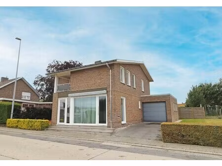 verzorgde woning met polyvalente ruimte