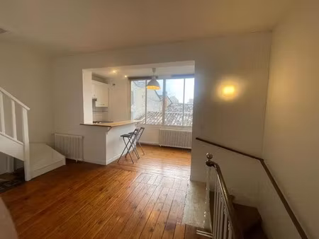 location appartement 4 pièces 70 m² à bordeaux (33000)