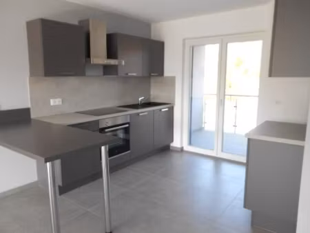 haucourt : haut standing - appartement f3