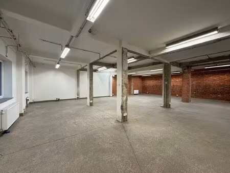 entrepotplaats 6 - veelzijdig atelier/magazijn op 't eilandje