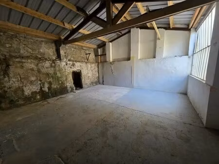 location entrepôt nice 06000 480m²