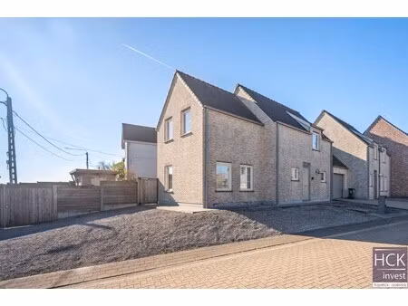 kruishoutem - prachtige  instapklare en energiezuinig woning met 3 slpk