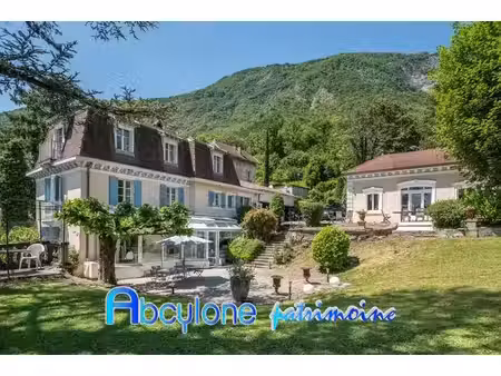 vente maison la tronche 38700 - - surface privée