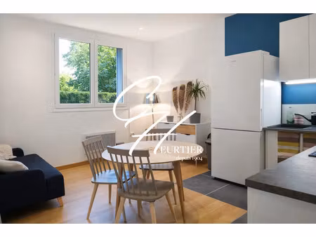 vente appartement 4 pièces 53m2 grenoble 38000 - 148000 € - surface privée