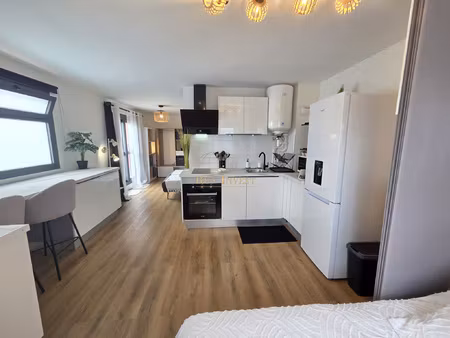 location appartement 1 pièce 34m² st denis 97490