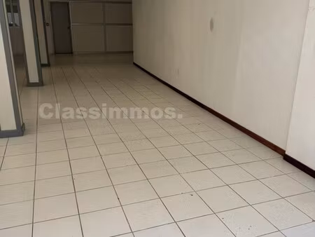 location local commercial 155m² fort de france 97200
