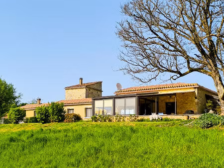 vente maison 5 pièces  143.00m²  les arques