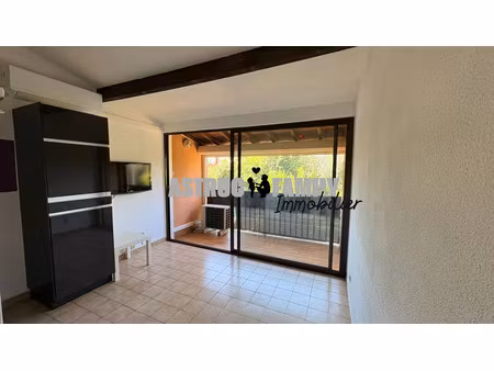 vente appartement aigues-mortes 30220 - - surface privée