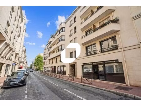 vente bureaux 143 m²