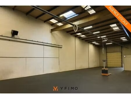 vente local d’activités les mureaux 78130 580m²