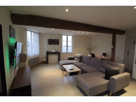 location appartement 3 pièces  81.82m²  pontlevoy
