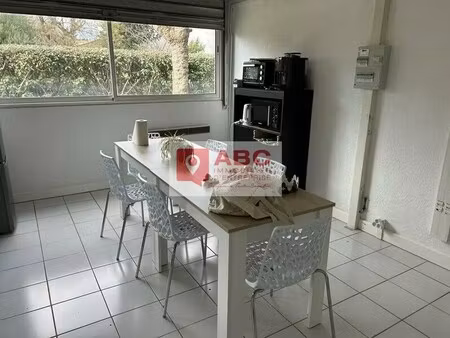 location bureaux 100 m²