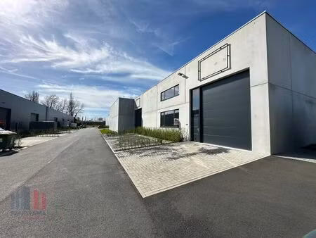 surface industrielle à vendre à reynaertstraat 2 vichte (rbw09171)