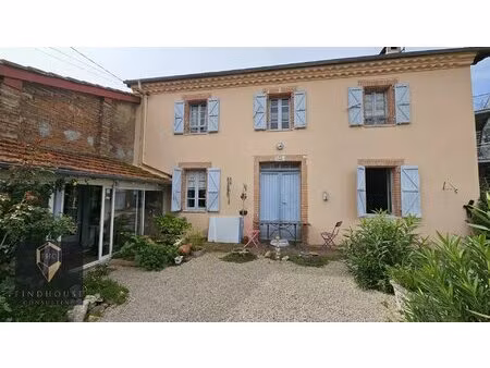 charmante maison de village t3 de 87 m2 - jardin