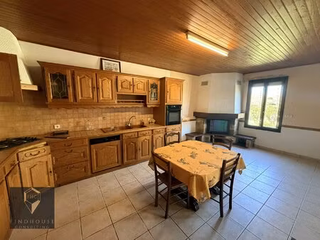 maison de ville - t5 - jardin - dépendance