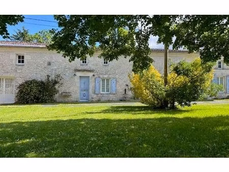 maison romegoux m² t-7 à vendre  399 000 €