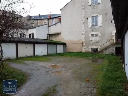location parking le blanc 36300