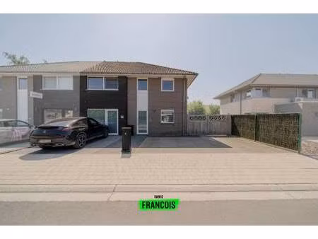 huis te koop in houthulst met 4 slaapkamers