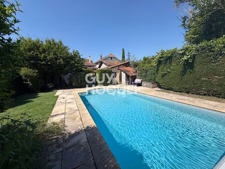 maison miribel sur une superbe parcelle