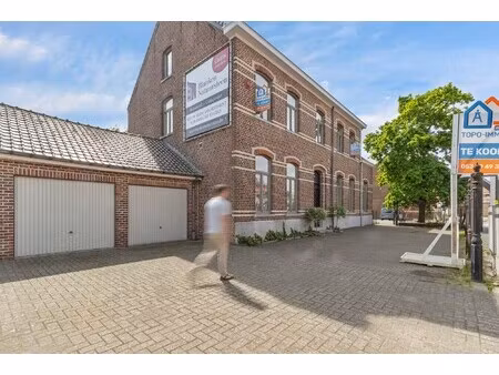 huis te koop in erembodegem met 5 slaapkamers