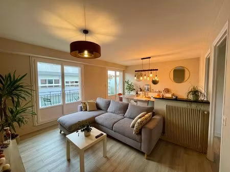 foire expo - appartement meuble de 64m² -