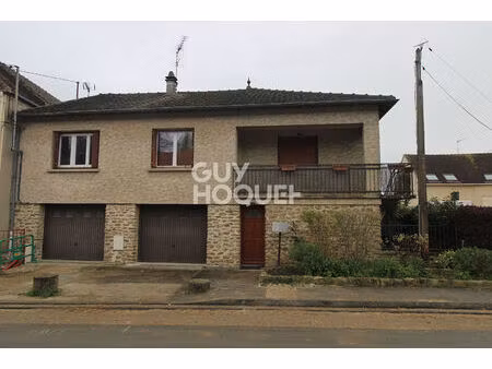 maison composee de deux appartements