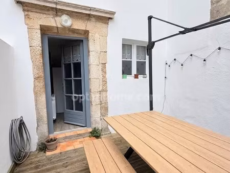 vente maison 4 pièces 75 m² saint-martin-de-ré (17410)