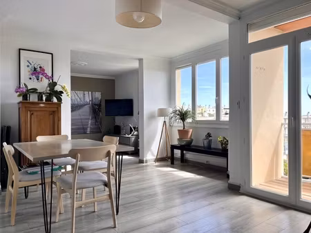 appartement 5 pièces - 84 m²