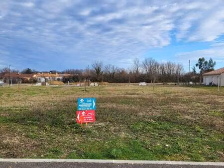 terrain constructible viabilisé à vendre