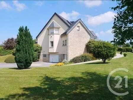 vente maison à saint-nicolas-de-redon (44460) : à vendre / 244m² saint-nicolas-de-redon