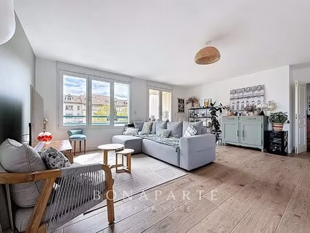divonne-les-bains – appartement rénové de standing avec terrasses