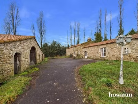 magnifique propriété en pierres de 125 m² avec dépendance et grand terrain - la surmenière